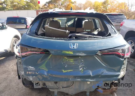 2023 Honda Hr-V Awd Lx z USA, uszkodzony, nr VIN 3CZRZ2H39PM743507